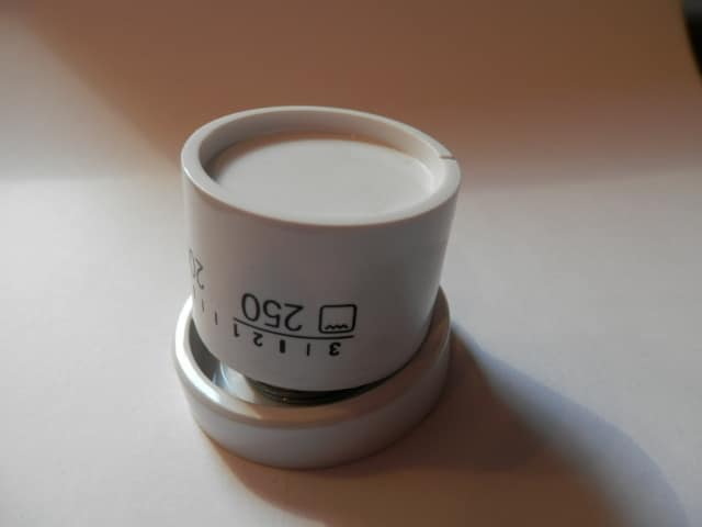 Sütő hőfokszabályzó gomb (fehér színben)