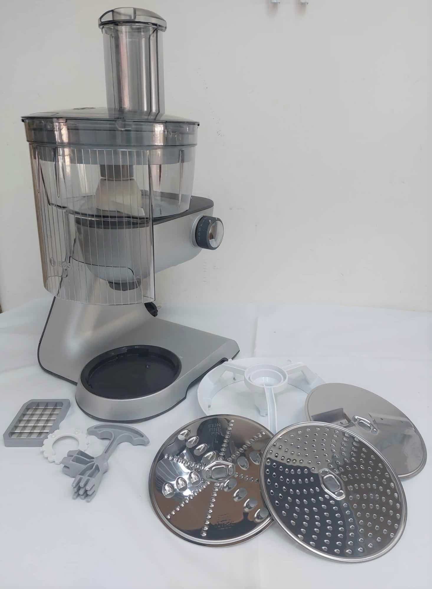 Kockázó és szeletelő feltét MUM5 és MUMS2 robotgépekhez