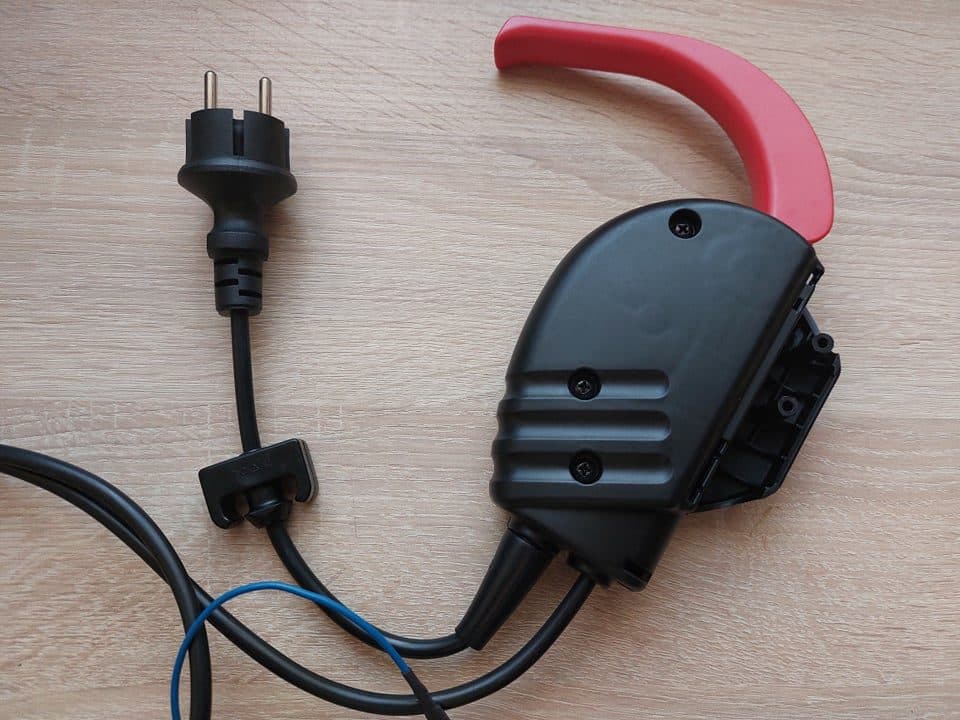 Bosch fűnyíró kapcsoló - Image 4